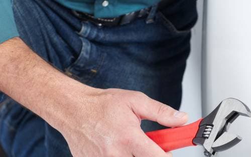 10 common toilet problems and how to fix them without a plumber